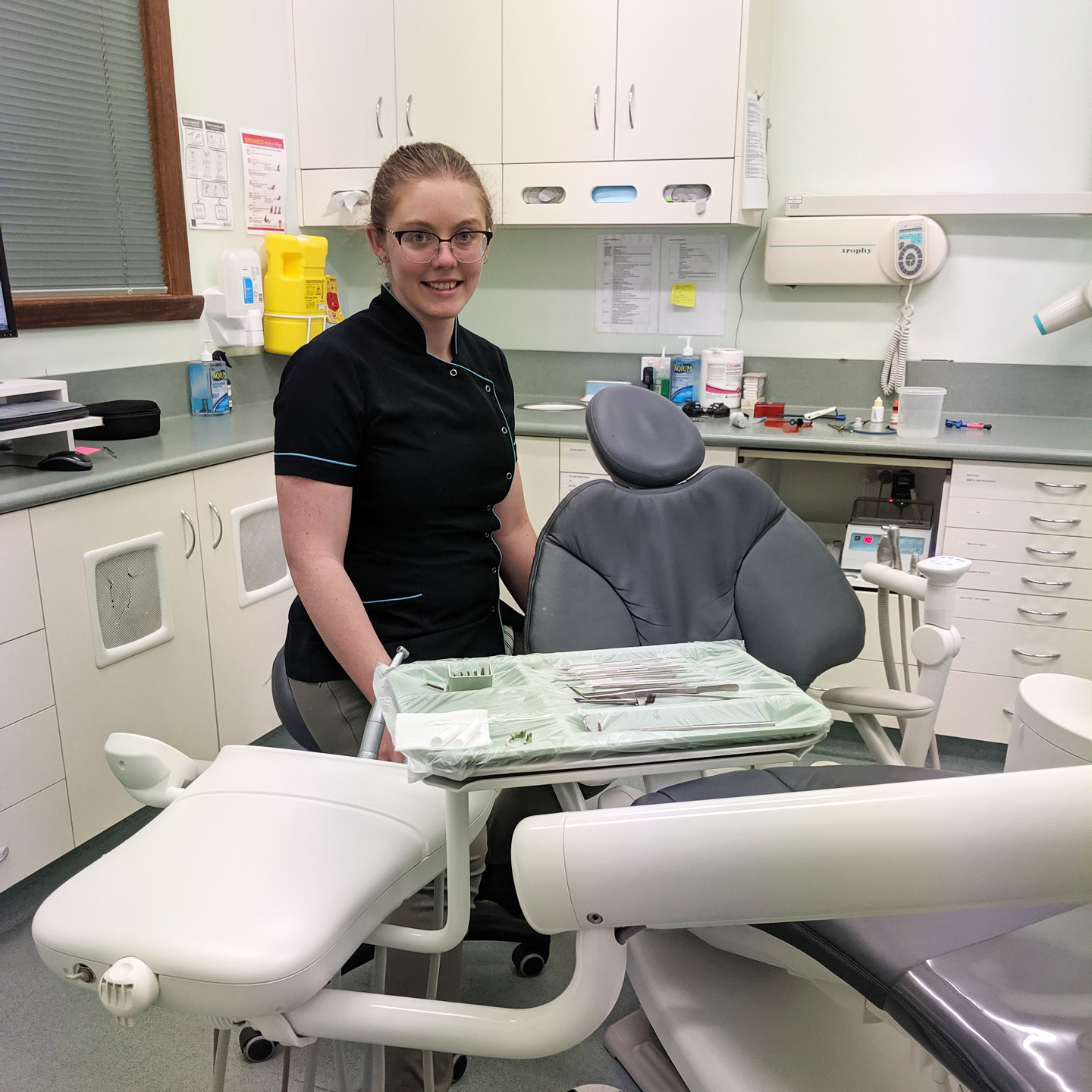 Dr Katelyn McCracken dentist